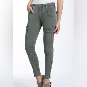 JBrand Houlihan Skinny Cargos. Size 25